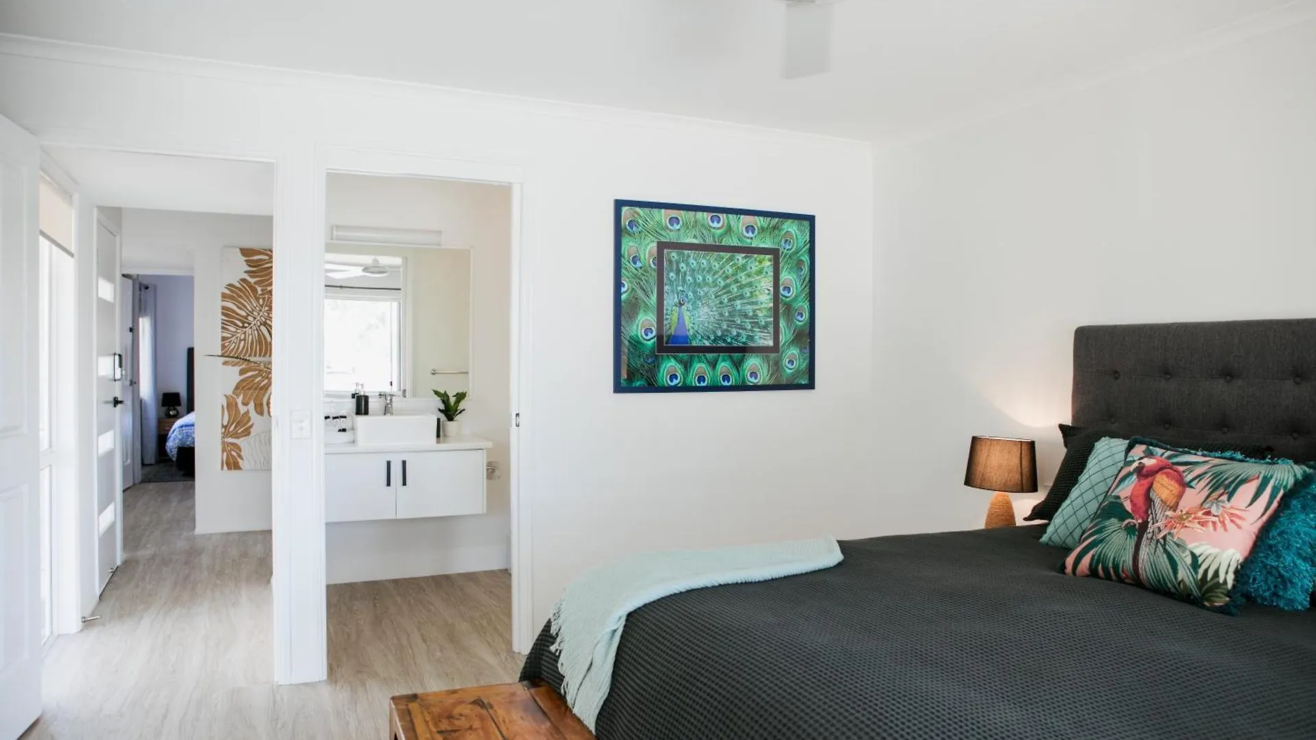 Lazy Days 2 By Stay Noosa Noosaville Holiday home
