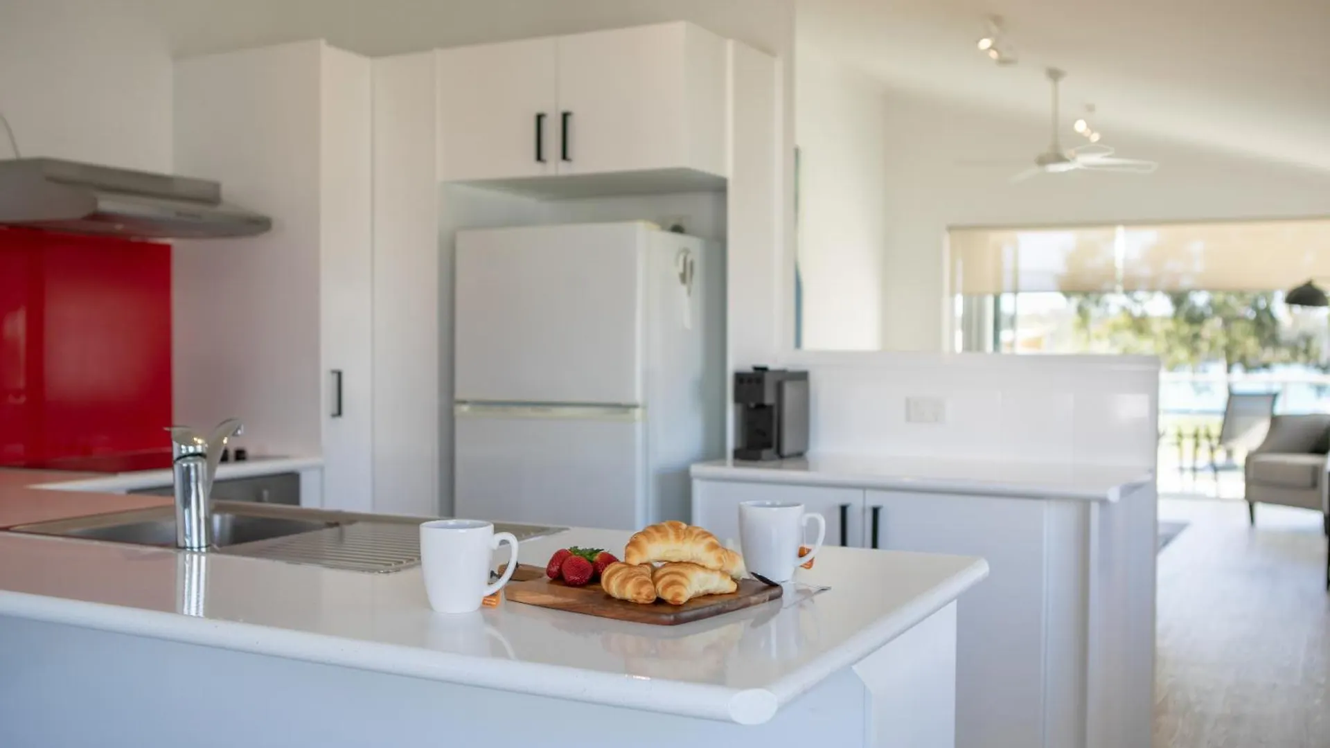 Lazy Days 2 By Stay Noosa Noosaville Holiday home